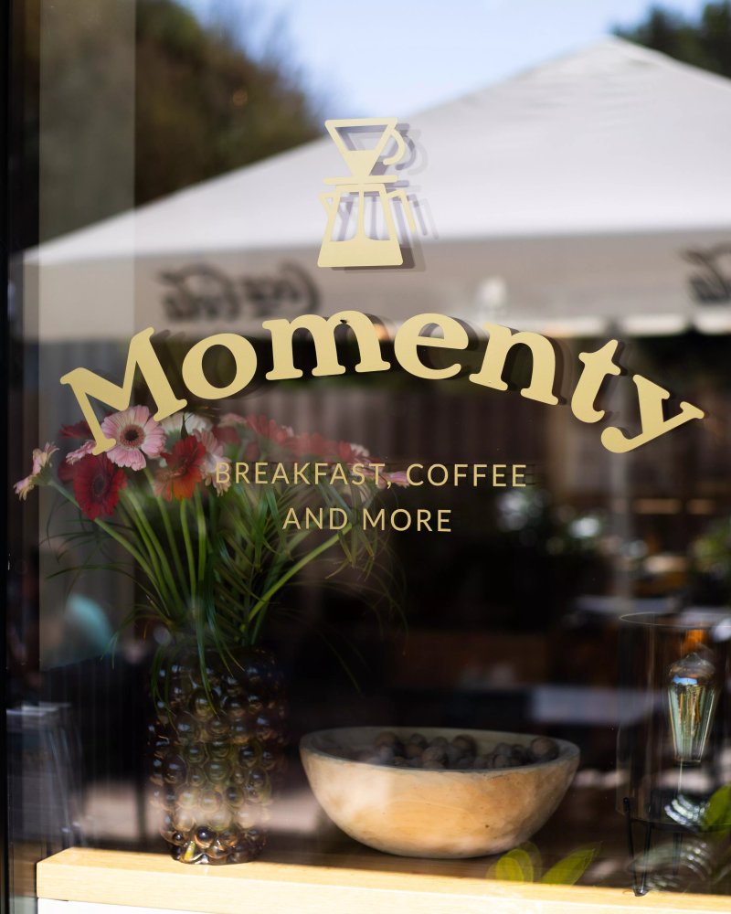 Momenty