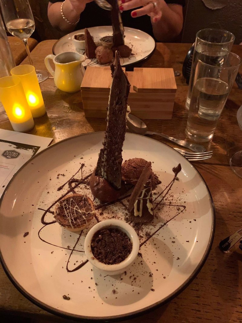 Poppies Cafe & Bistro
