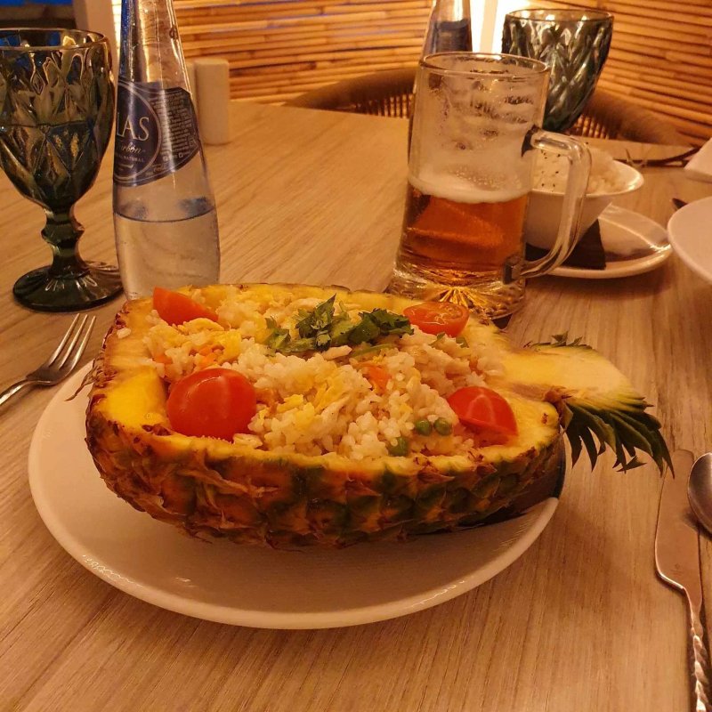 OASIS Grill & Asian Cuisine