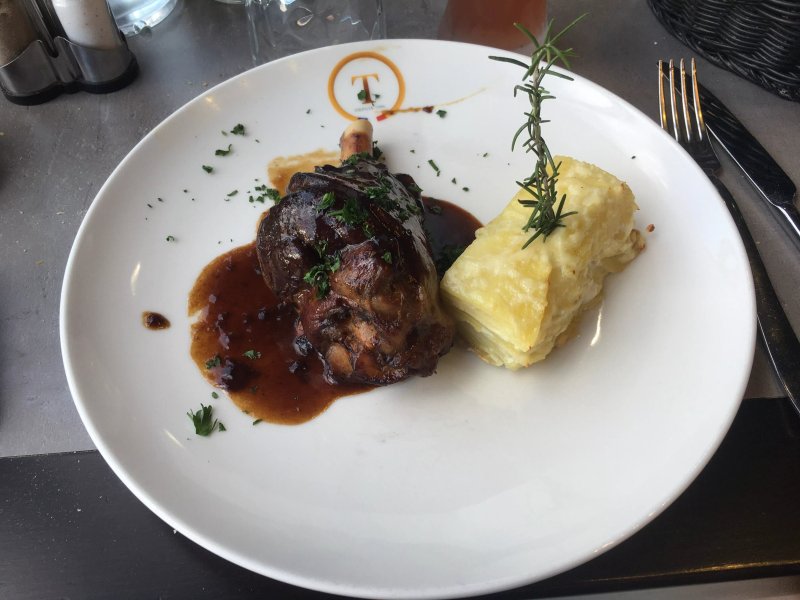 La Taverne