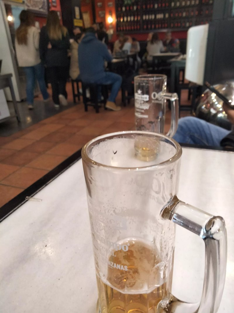 Cerveceria 100 Montaditos