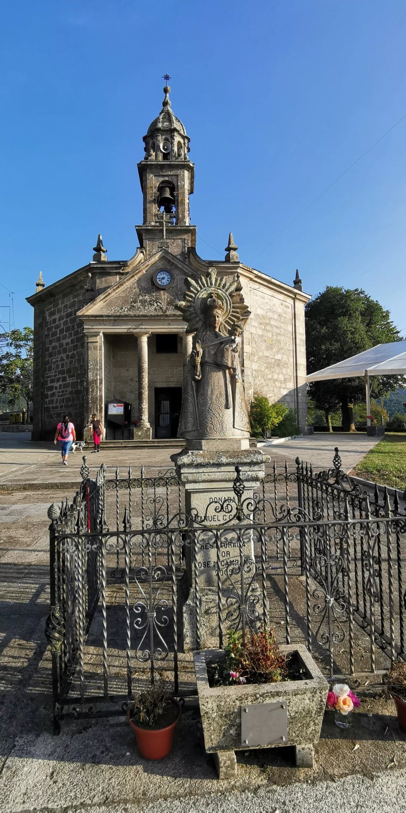 Igrexa Santuario Da Nosa Sra. Dos Milagros de Amil