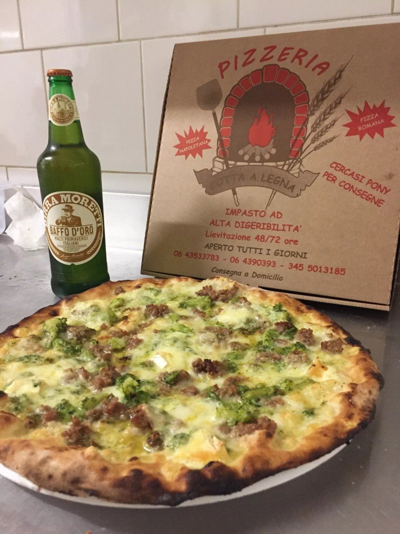 Pizzeria Cotta a Legna