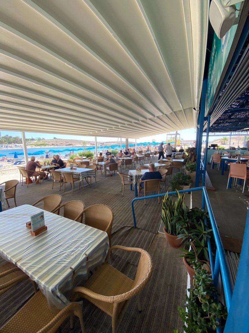 Magic Sandy Bay Restaurant