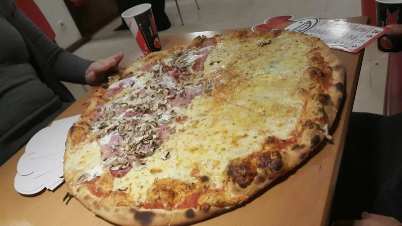 Mr. Pizza