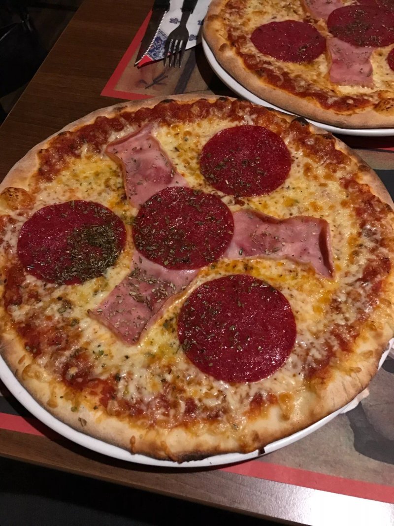 Pizzeria La Traviata