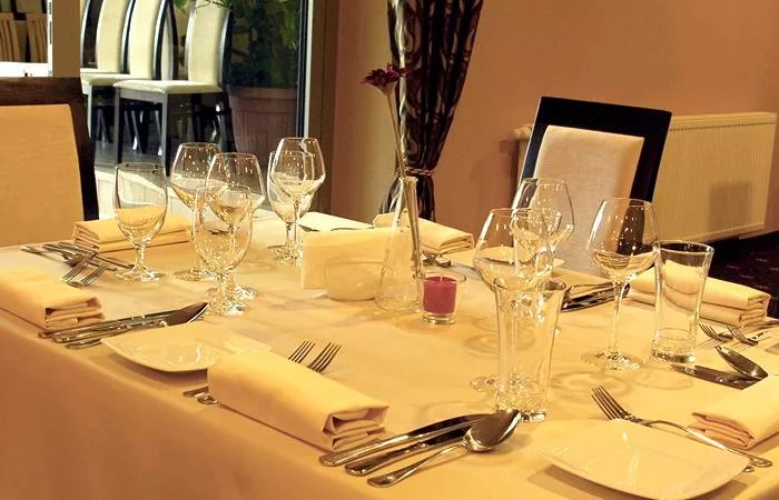 Hotel Debina