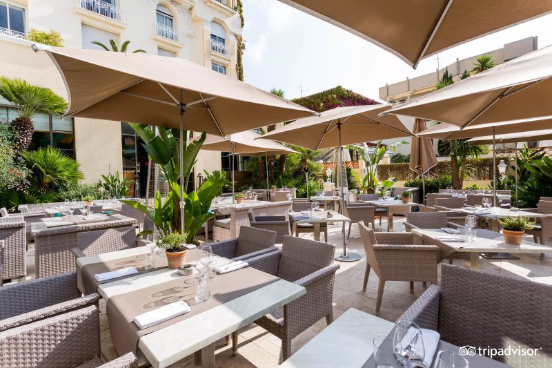 Hotel Juana