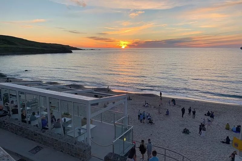 Brantwood, Porthmeor beach, St Ives, Cornwall Stunning views with beach access