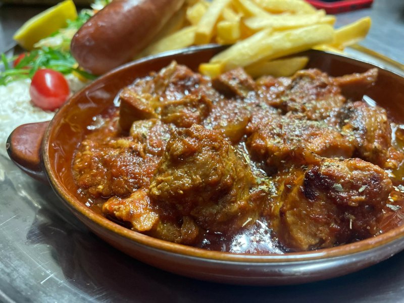 Kafe - Ouzeri - To Steki tis Annas