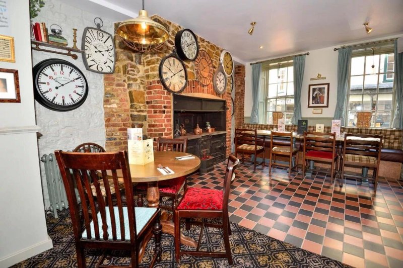 The George Hotel