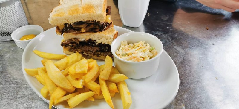 The Lodge Cafe