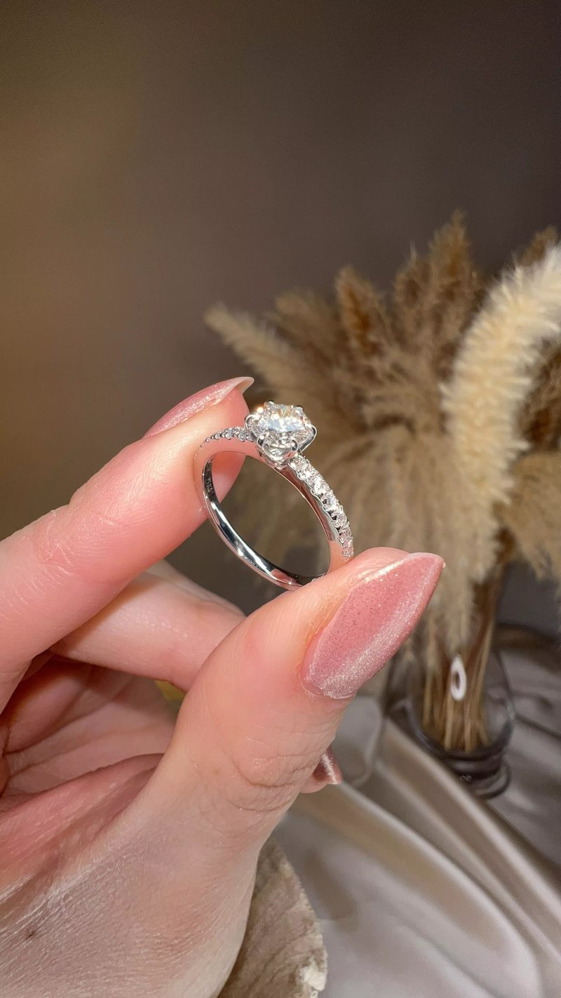 Heera Diamonds