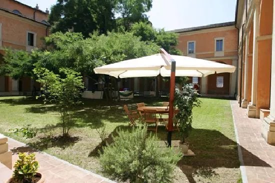 Student's Hostel Della Ghiara