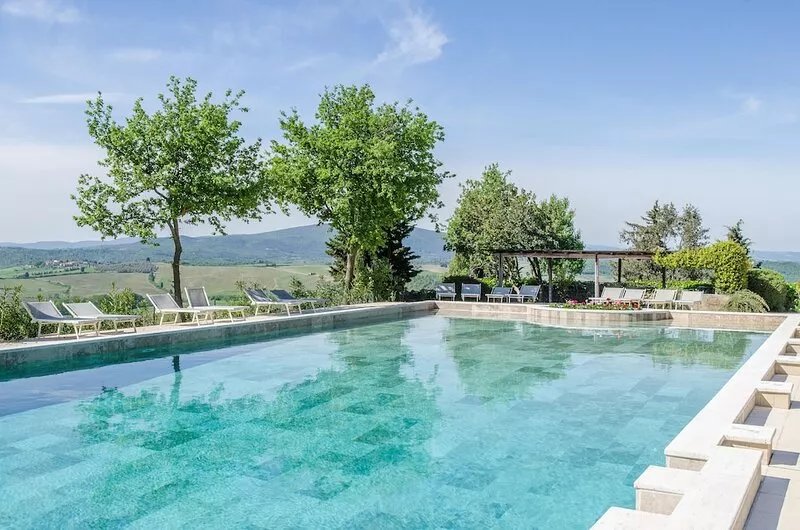 Luxury converted barn with hilltop views in chianti wine region, Tuscany