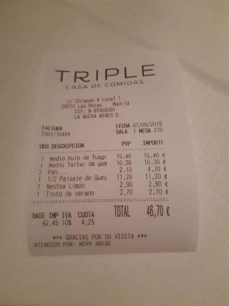 Triple casa de comidas
