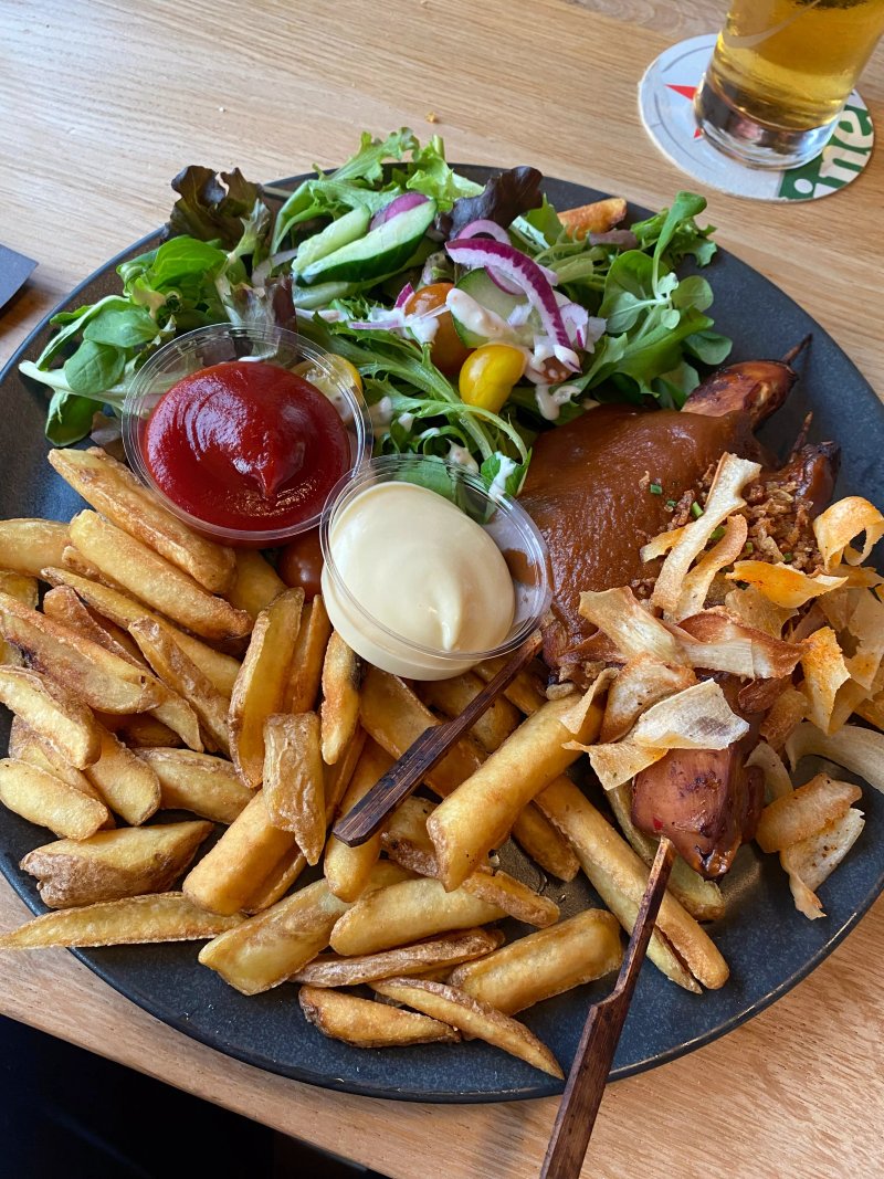 Restaurant Eat & See