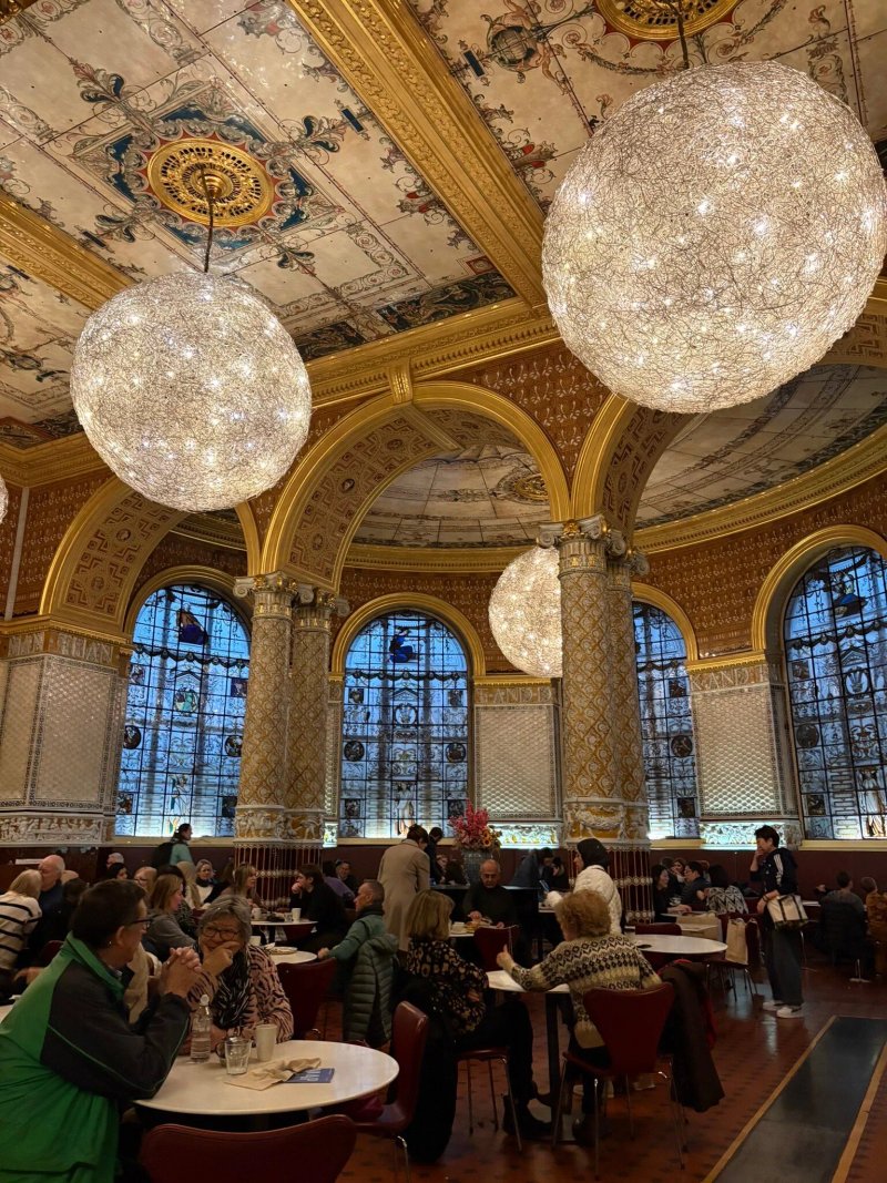 V&A Cafe