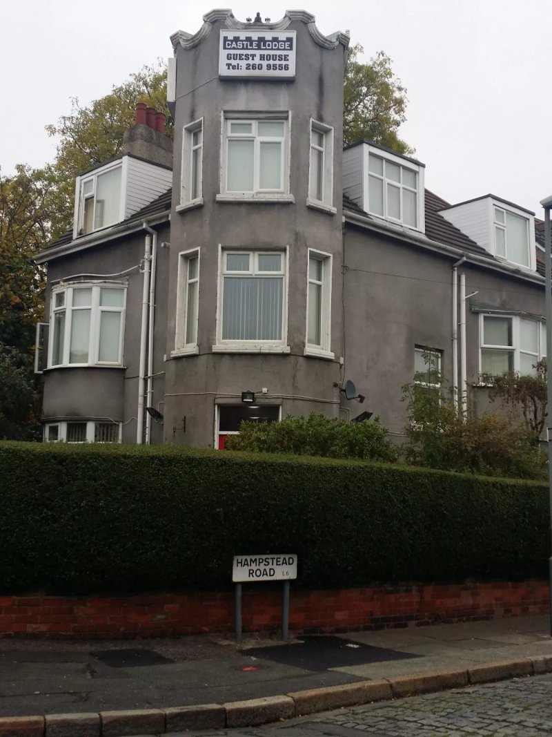 Castle Lodge Guest House