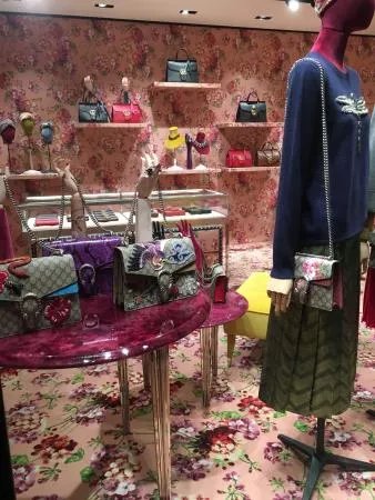 Gucci