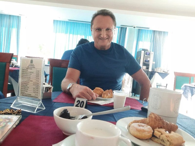 Hotel Ambassador