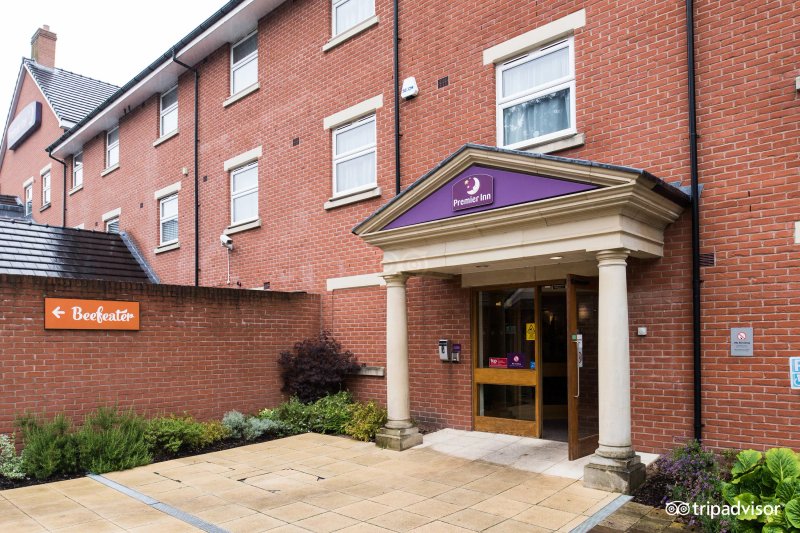 Premier Inn Birmingham Central (Hagley Road) Hotel