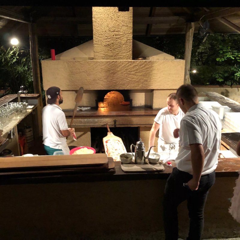 La Cantina