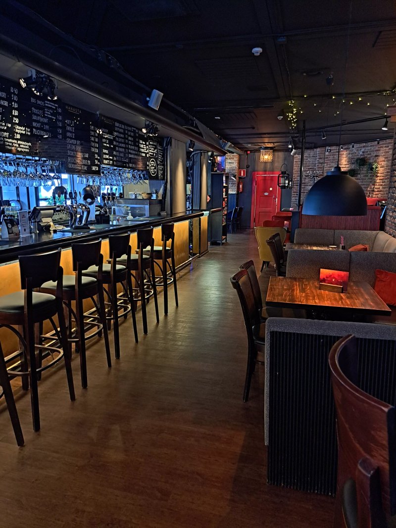 Bar K