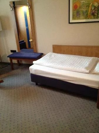 Astor & Aparthotel Cologne
