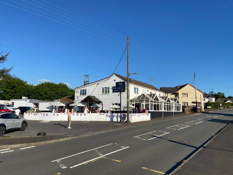 Tafarn Y Deri B&B