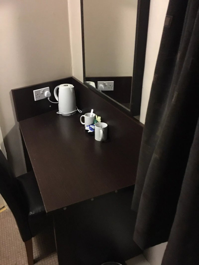 The Grail Court Hotel