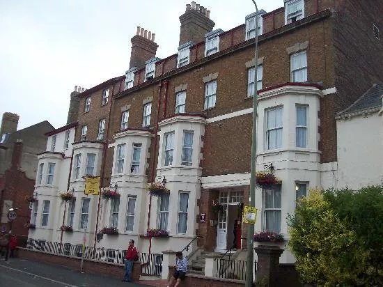 Isis Guest House