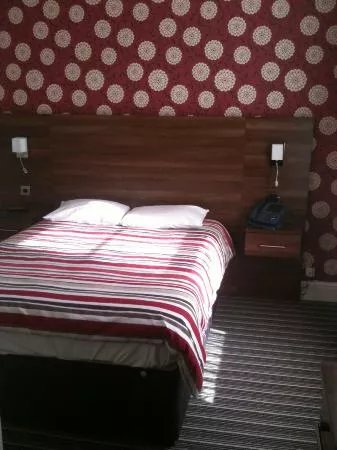 Ely House Hotel
