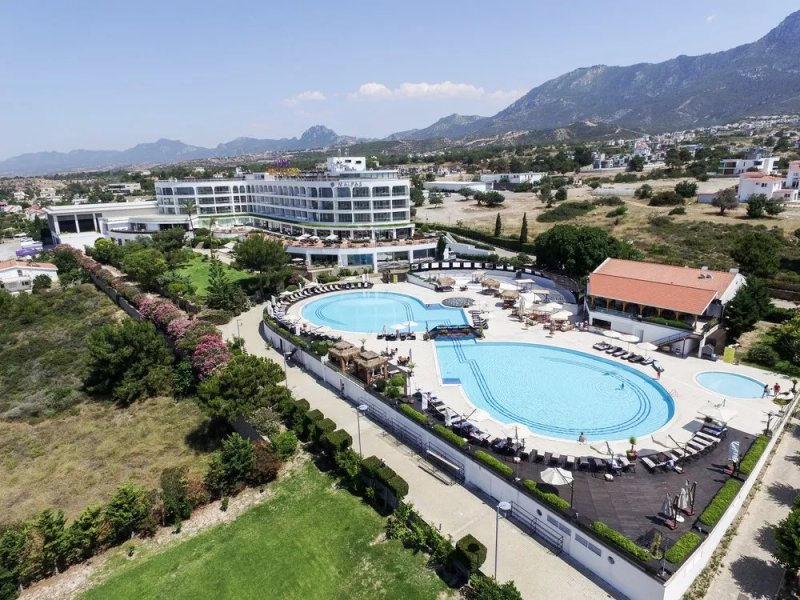 Malpas Hotel & Casino