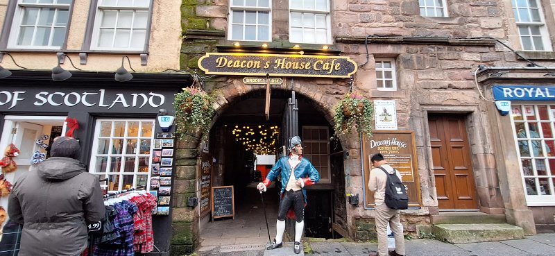 Deacon's House Cafe