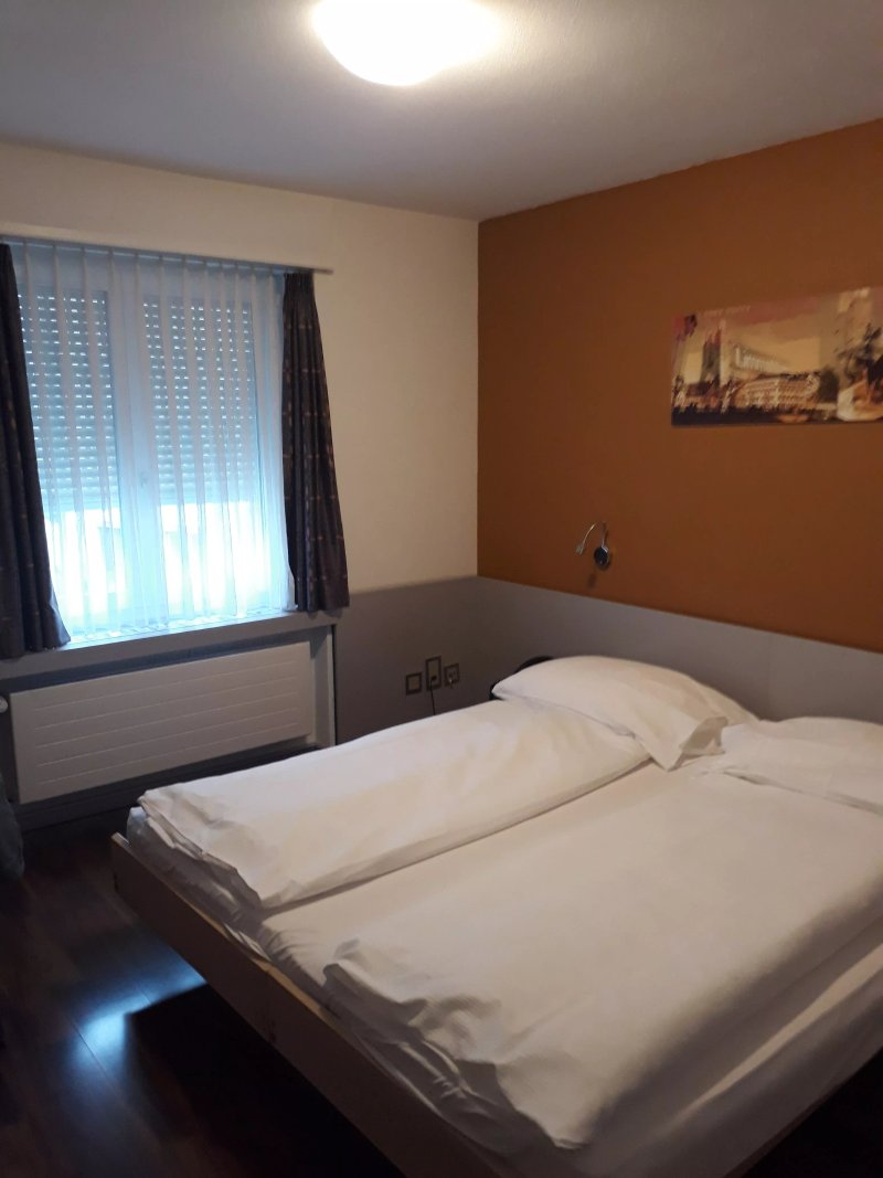 Alexander Guesthouse
