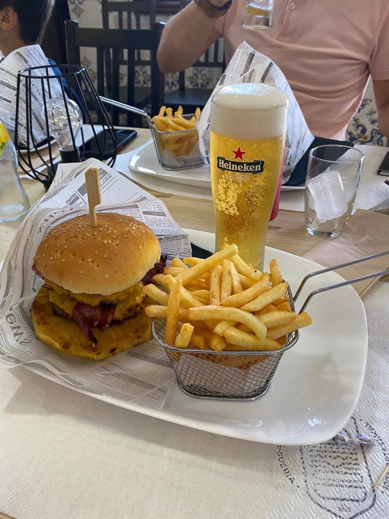 1500 Hamburgueria 100% Artesanal