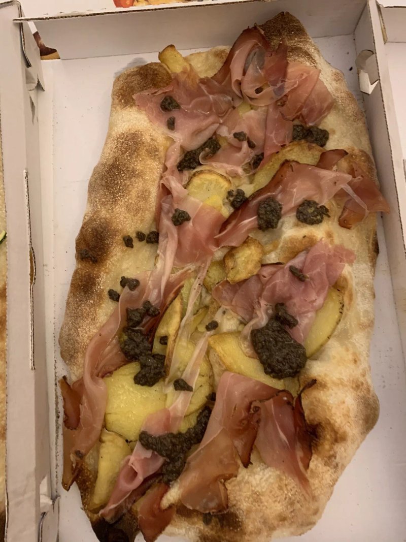 Gusto Pizzeria Al Taglio, Tavola Calda, Rosticceria