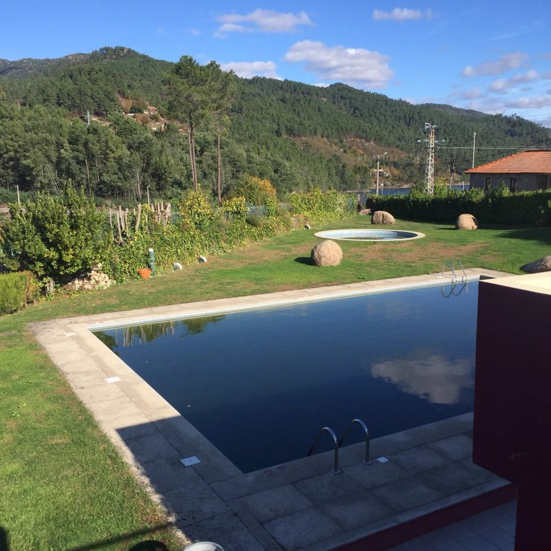 Eco Salvador Hotel