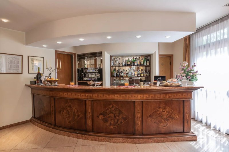 Michelangelo Hotel