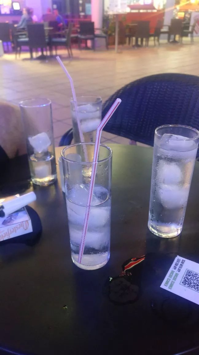 Cheyennes Lounge Bar