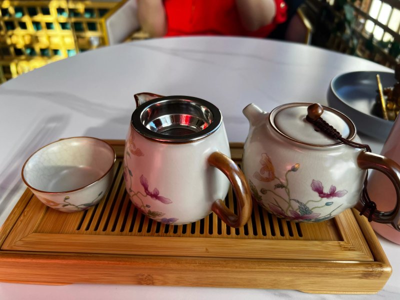 Ni hao tea house