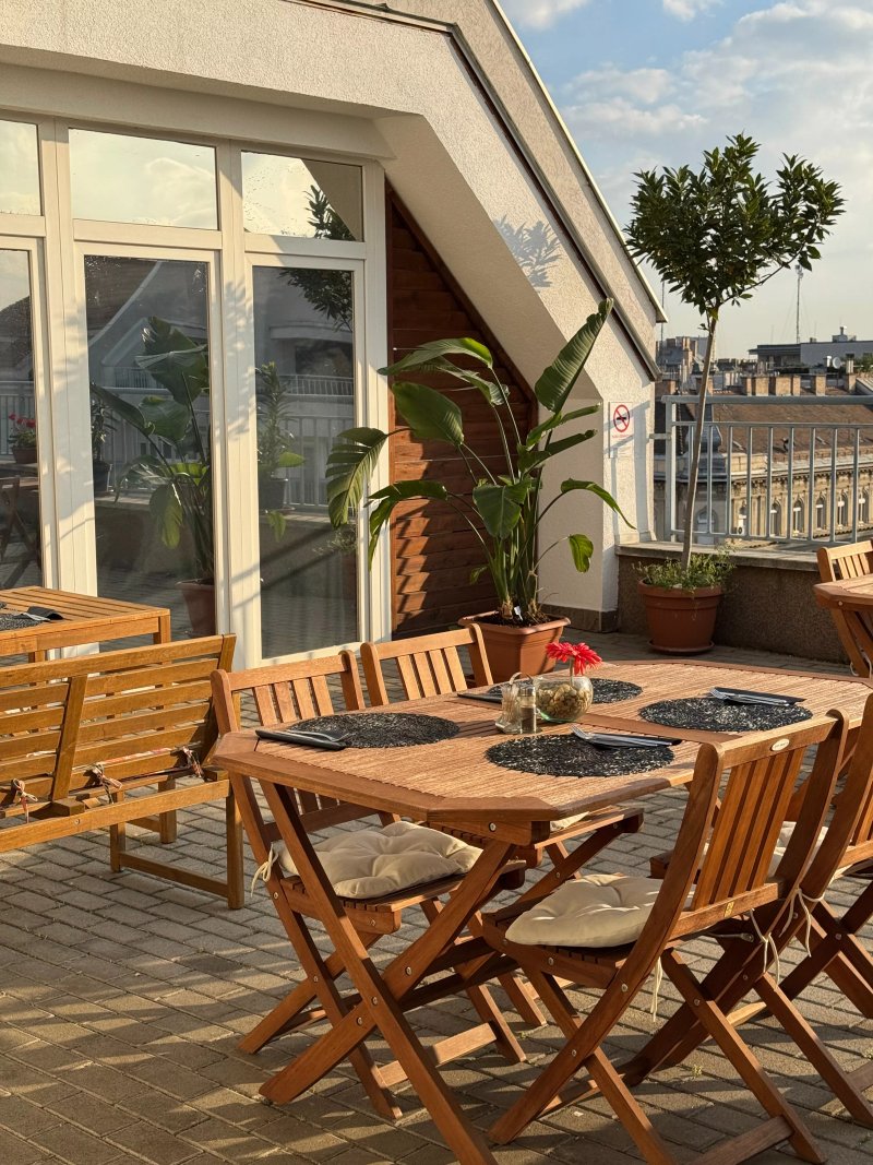Rooftop City Residence