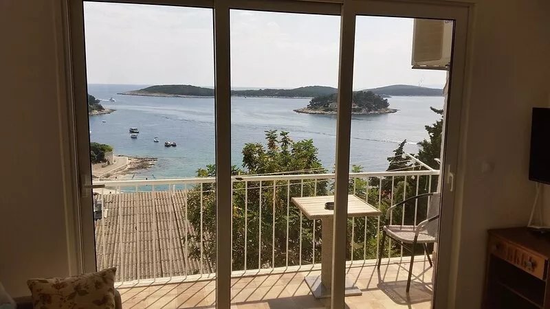 Dream holiday apartment, Hvar center with sea view