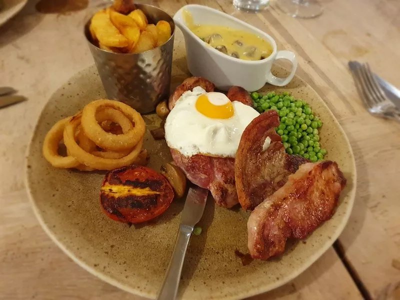 The Nelson Inn