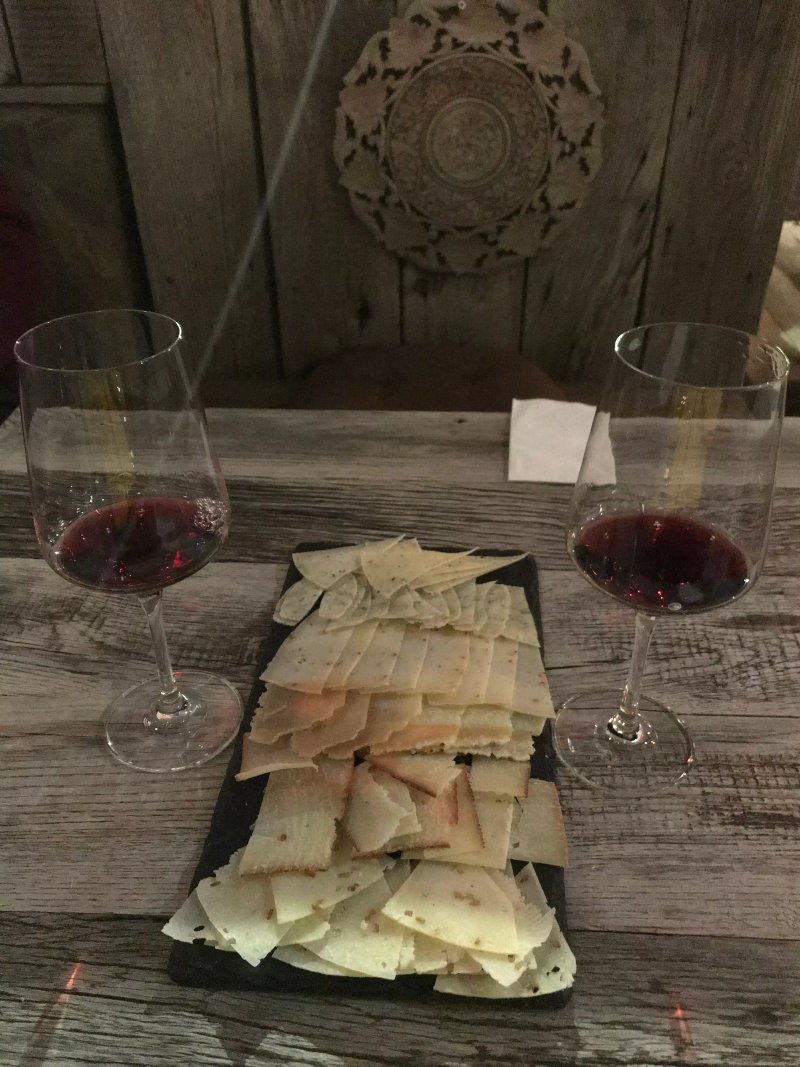 Vinoteka & Winebar Heviz