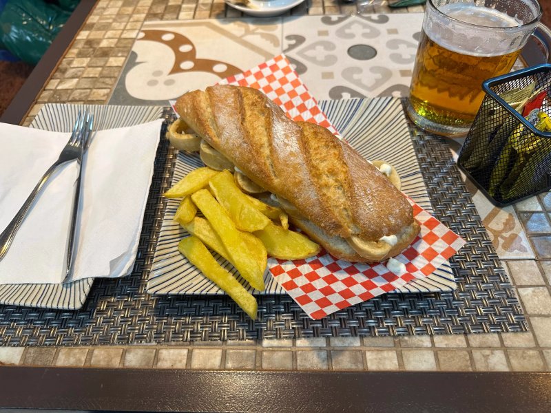 Canela Cerveceria Restaurante