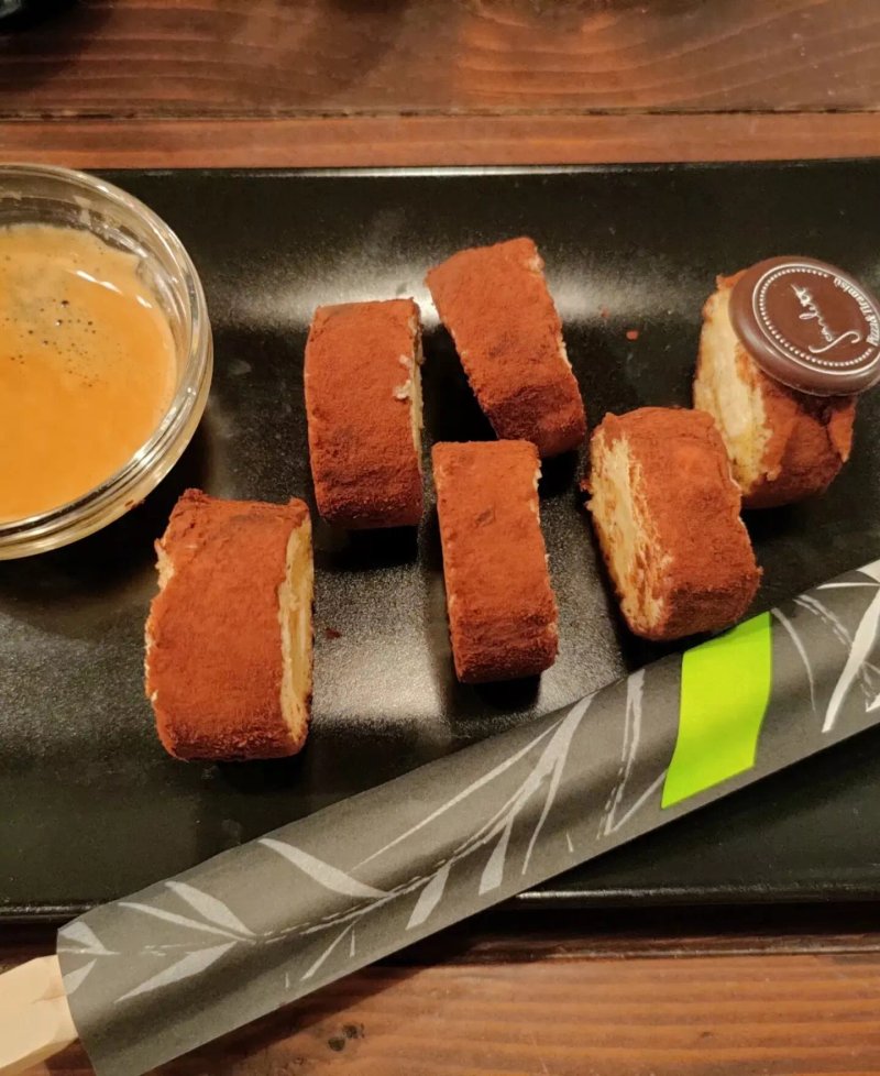 Scarlett Pizza & Tiramisu