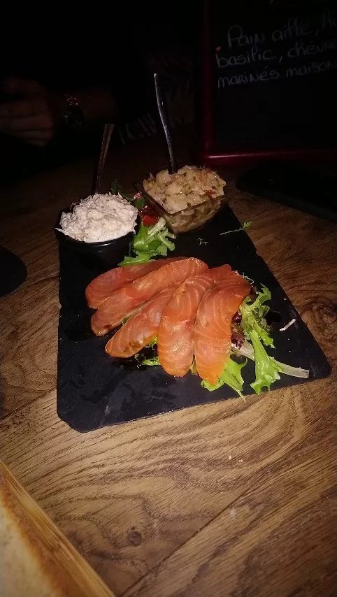 Bar a Vins le Trio
