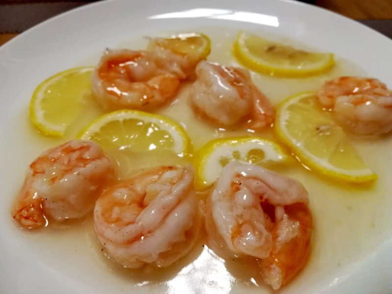 Macao Sushi Club